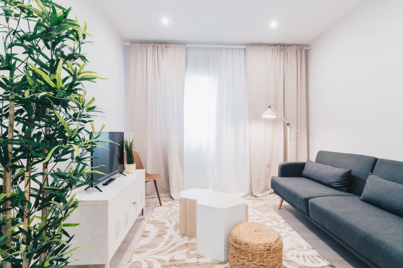 Altair Apartment By People Rentals Bilbao Esterno foto