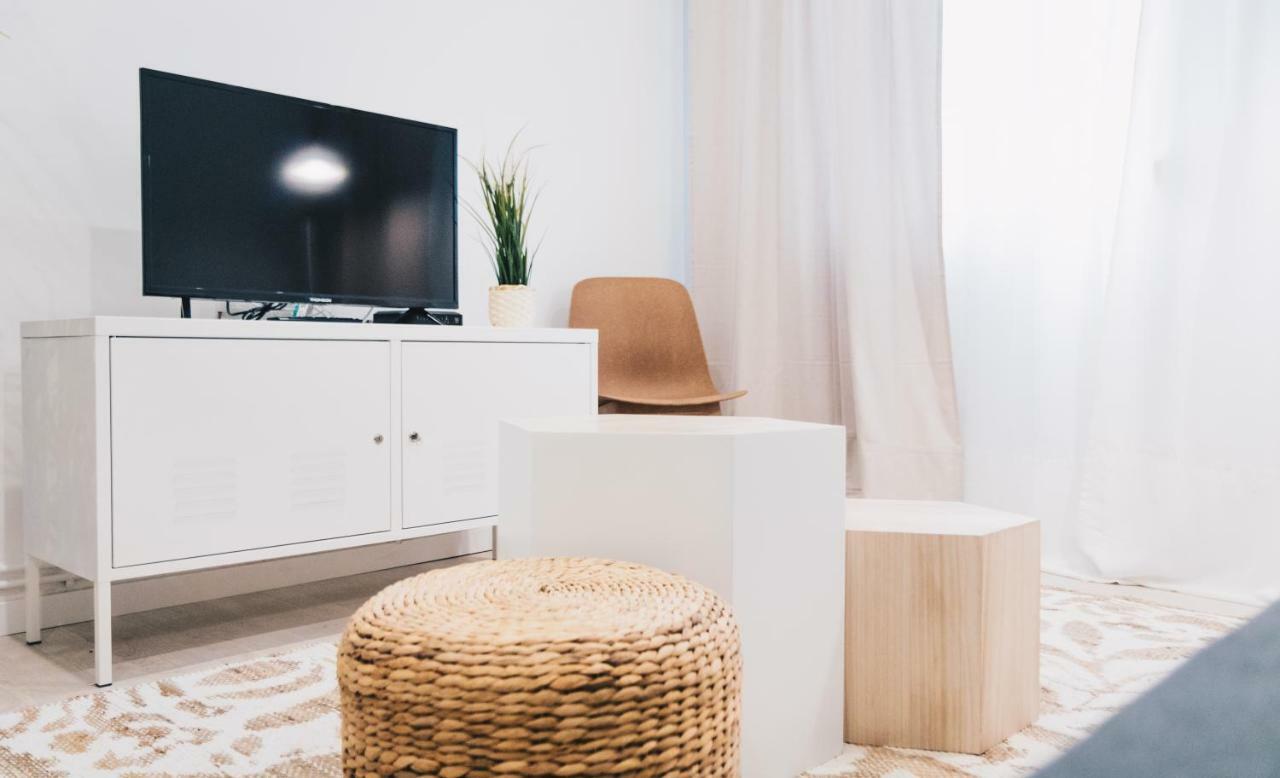 Altair Apartment By People Rentals Bilbao Esterno foto